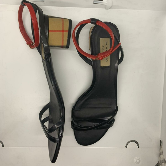 Burberry Shoes - Unique Burberry Sandals